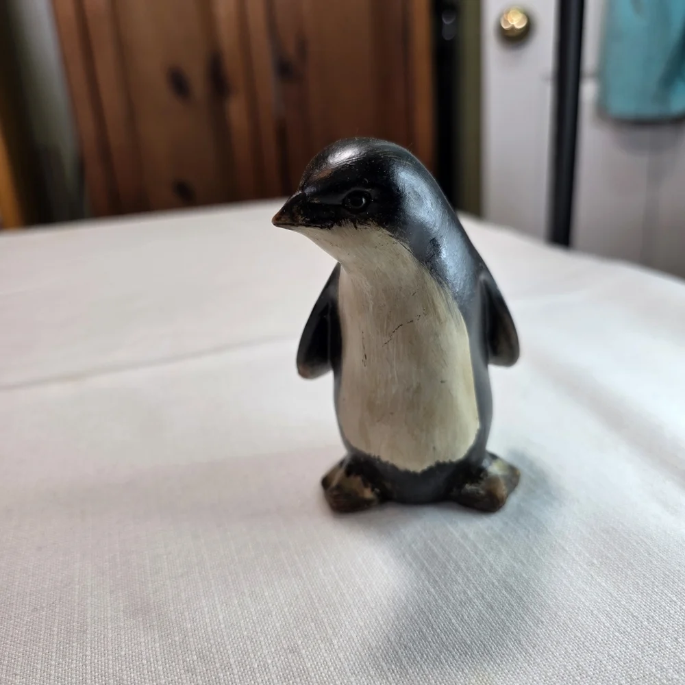 Festive Penguin Figurines with Red Scarves EUC Set Of 3